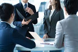 Tiếng Anh sẽ giúp sinh viên Việt Nam tiến xa thế nào trong thị trường lao động 2025–2030?